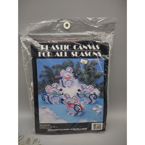 Vintage Sealed 1992 Needlecraft Ala Mode Christmas Mice Baskets Canvas Craft Kit - Picture 2 of 16